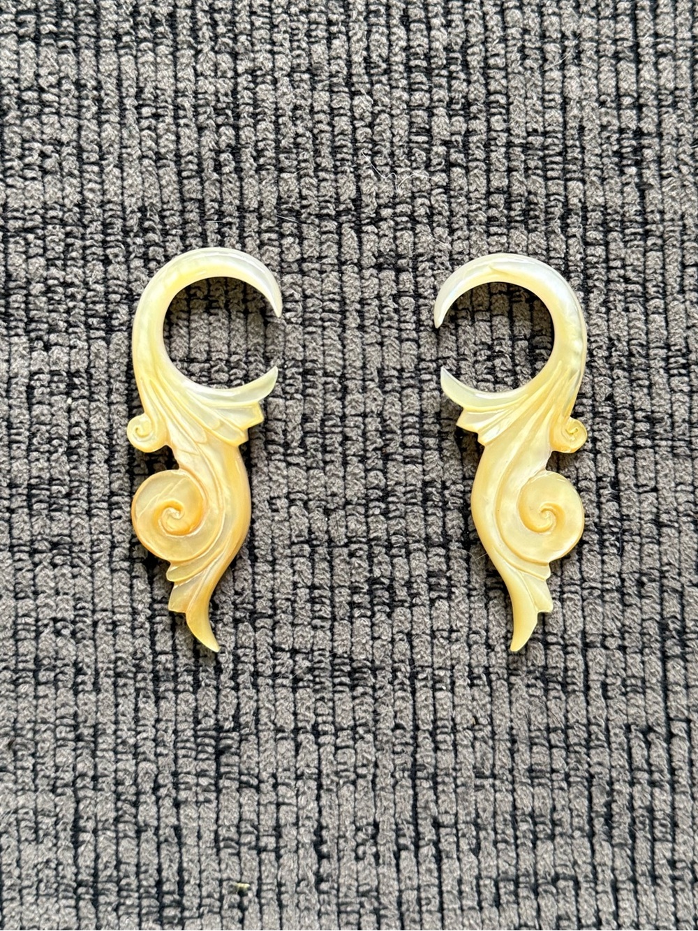 White Mother of Pearl Curl Wing Carved Tapered Hanger Earrings 6g (4mm)